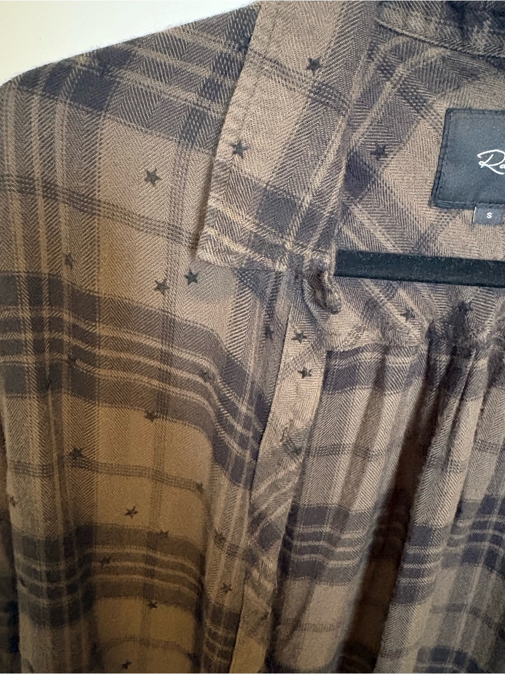 Rails button down - Picture 3 of 6